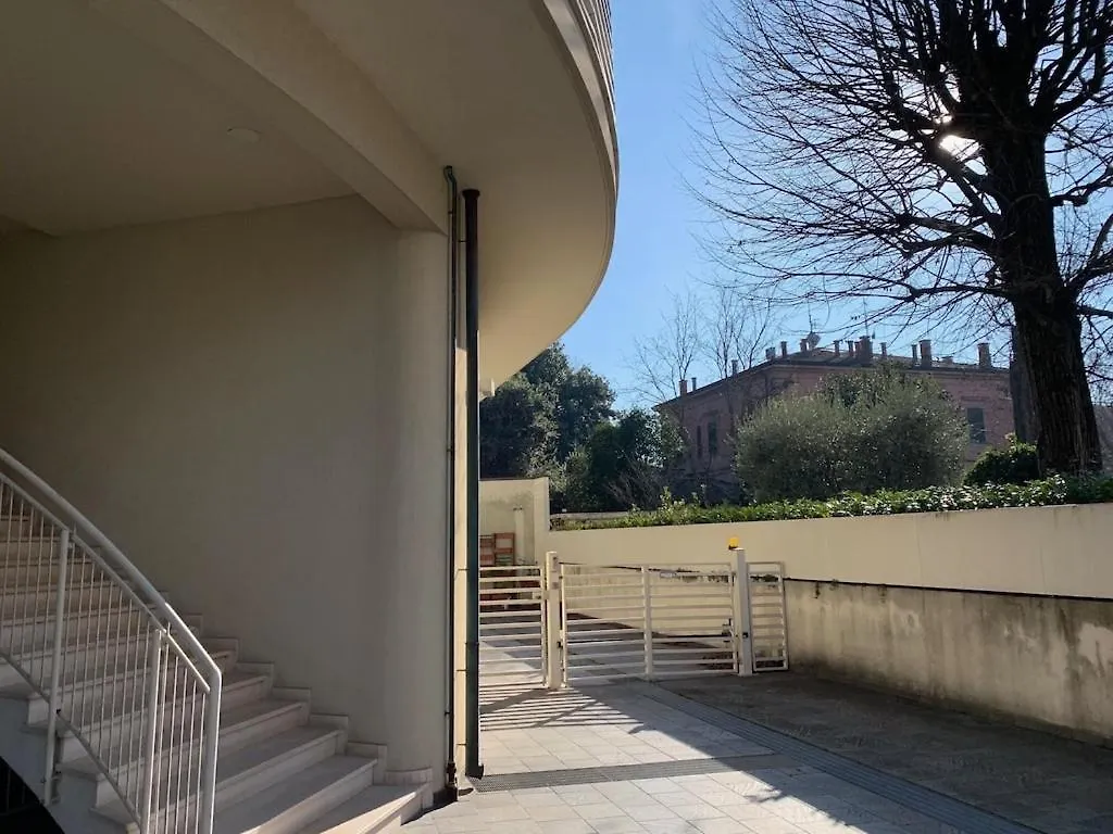 Elegante Appartamento Nel Parco Del Mare A Marina Centro Rimini Apartment
