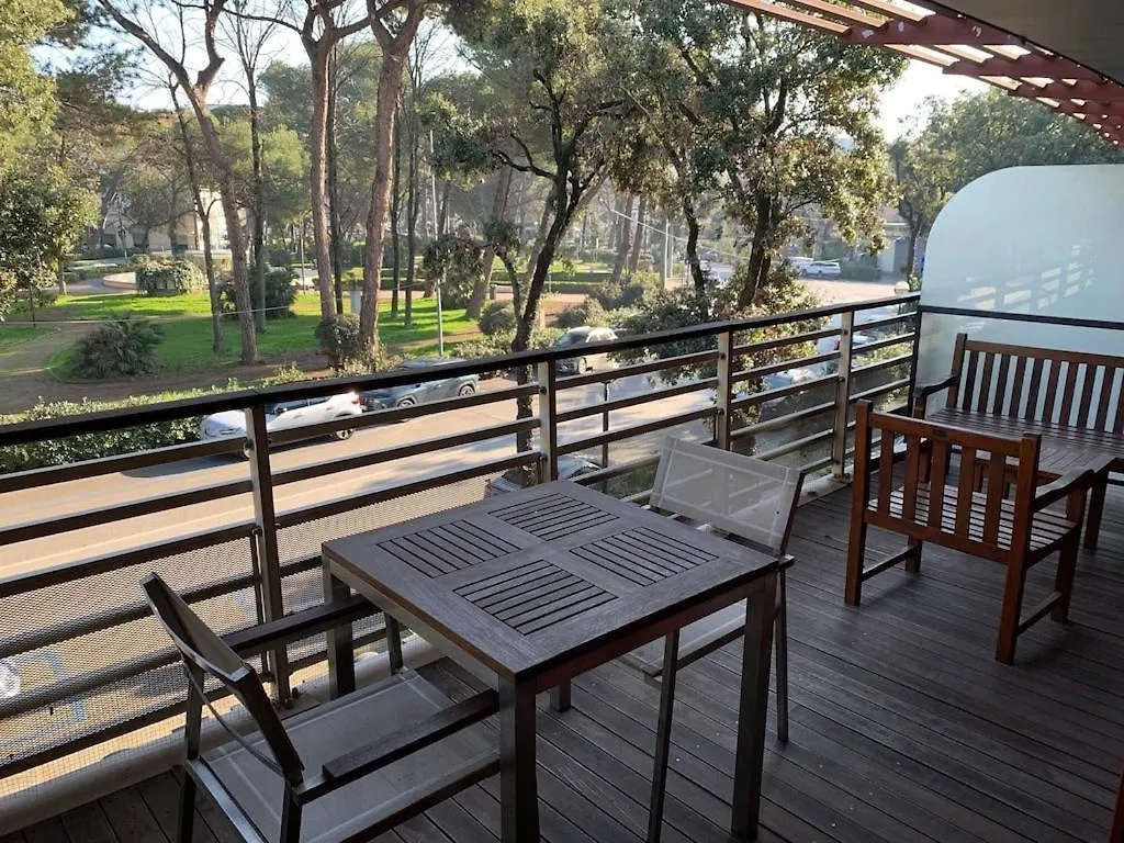 Elegante Appartamento Nel Parco Del Mare A Marina Centro Rimini