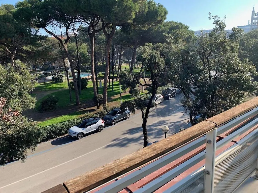 Elegante Appartamento Nel Parco Del Mare A Marina Centro Rimini 0*,  Italy
